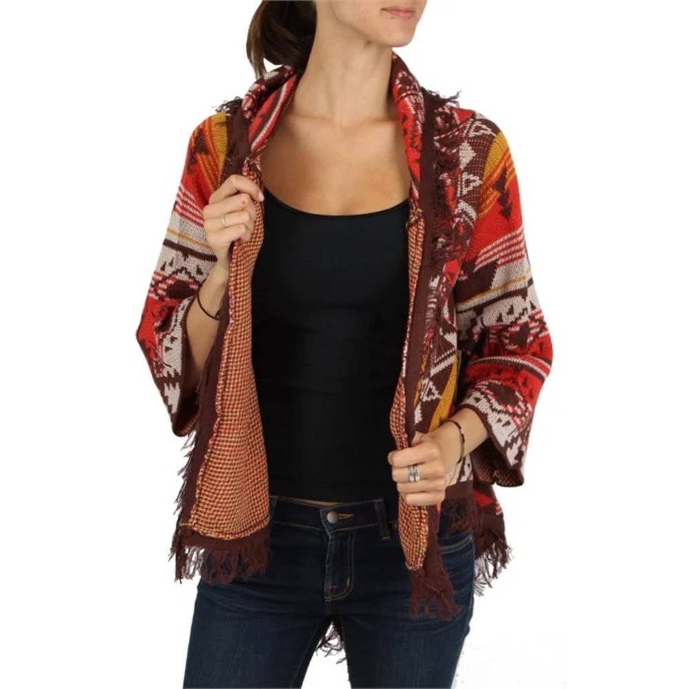 Billabong fringe poncho Size Small - southwestern style